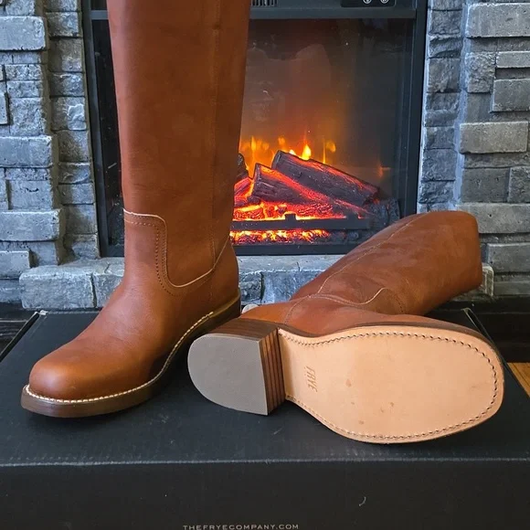 Frye Campus 14L Saddle Leather Heeled Boots - Picture 3 of 4